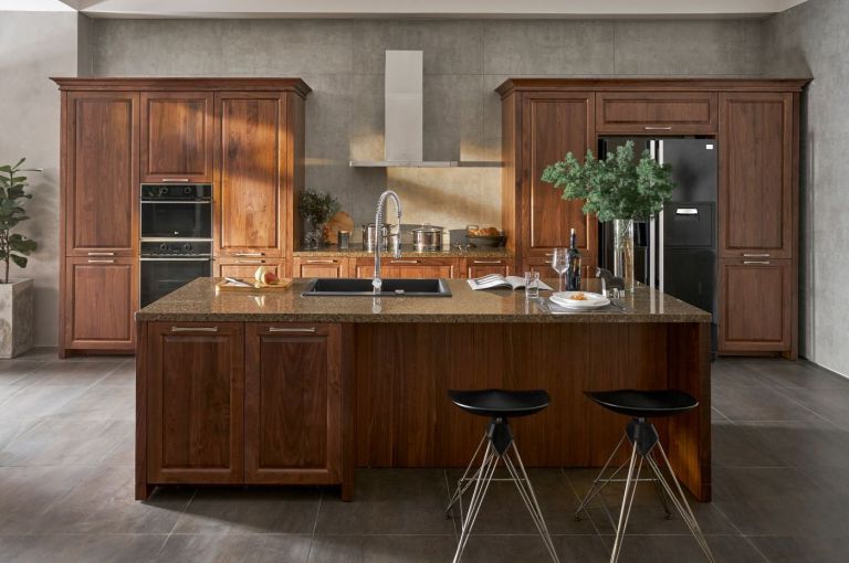 你应该选择漂亮的红木厨柜吗？